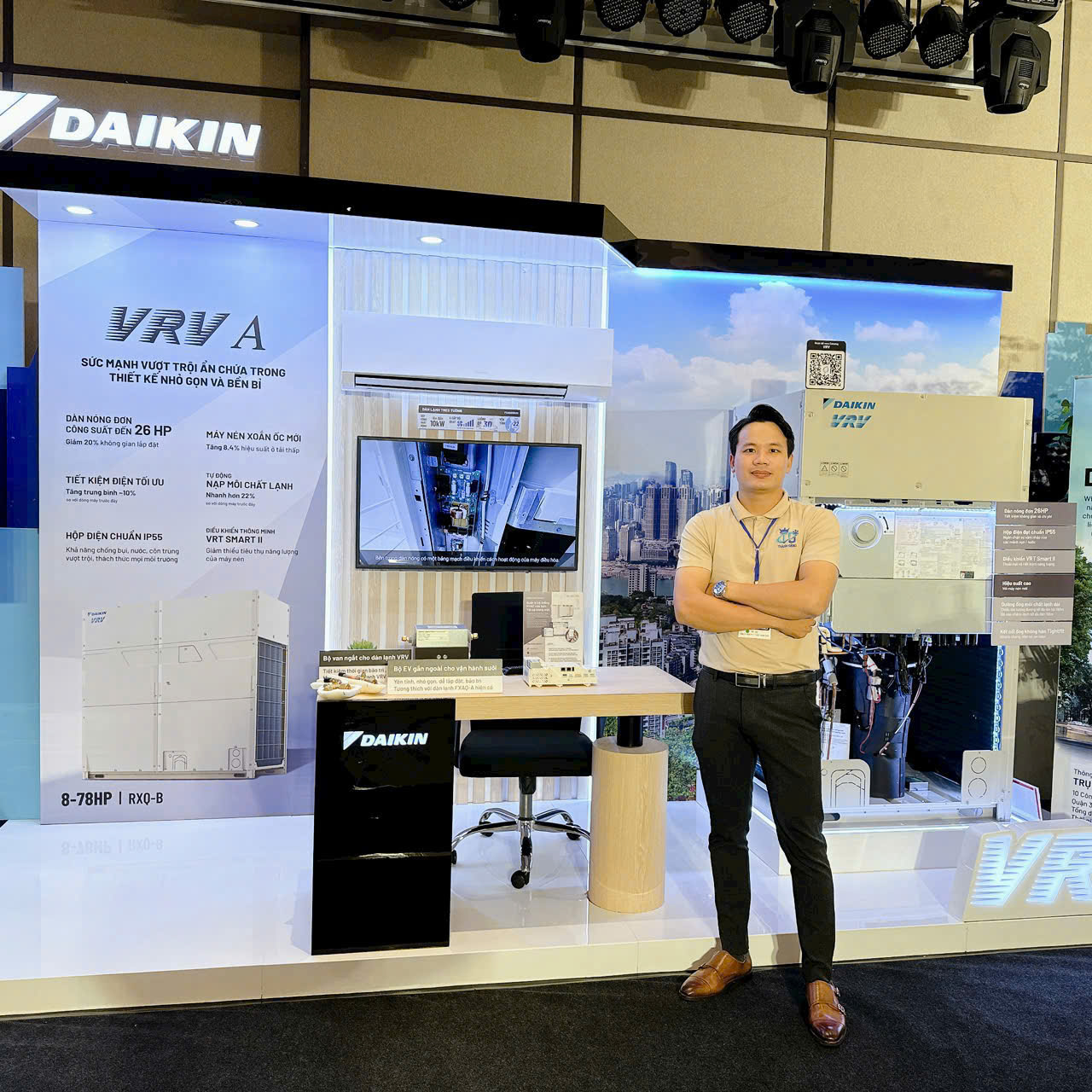 GIÁM ĐỐC THÀNH ĐẶNG